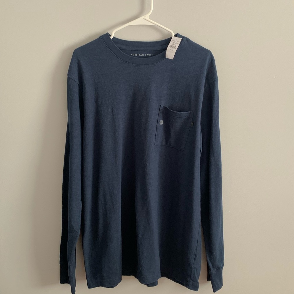 NWT Men’s American Eagle Long Sleeve T-Shirt